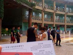 -热带风暴水上乐园(新镇路)