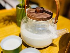 龙井鲜奶茶-竹里馆 ·茶食(奥体店)
