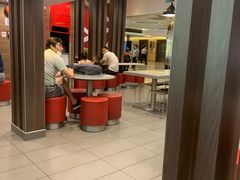 -麦当劳(国际大厦店)