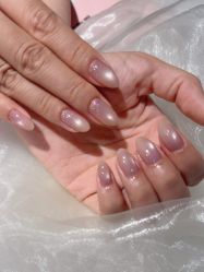 -丽心自助美甲美睫