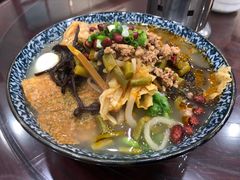 -东门七爷螺蛳粉(浦东店)