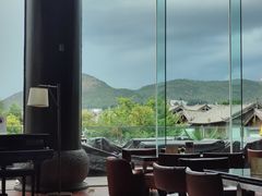 -时光吧·大堂吧·丽江和府洲际度假酒店