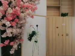 -静待花开瑜伽尊巴会馆