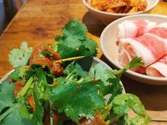 -四小区火锅·巷子里的重庆火锅(花照壁店)