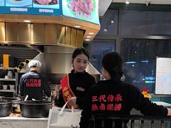 -老周家酱卤猪蹄私房菜(克拉玛依西街店)