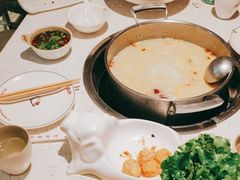 -三人行骨头王火锅(长寿店)