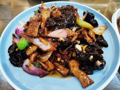 圆葱炒猪肝-京天红酒家(虎坊路店)