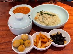 -裕兴记•蟹黄面馆(人民广场店)