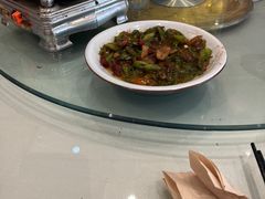-艳阳天酒店(五里新村店)