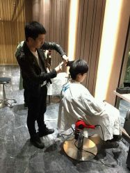 -扎嘎形象设计