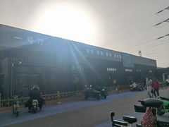 -三旗百汇商品城