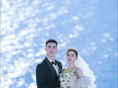 -爱我旅拍婚纱摄影(大理店)