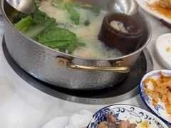 -朴小妹人参鸡汤火锅(长白山万达店)