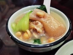 黄豆炖猪蹄-老憨猪蹄(山大南路店)
