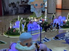 -上海世纪汇广场