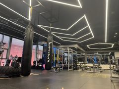 -懒人Club健身(卓越时代广场店)