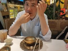 -桂满陇·手作小笼包&江南叫花鸡(中山公园店)