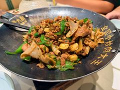 -费大厨辣椒炒肉(房山龙湖天街店)