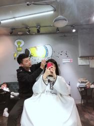 -茶发Salon·烫发染发理发