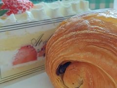 -YUMI芽米·法式烘焙·咖啡(骖鸾路店)