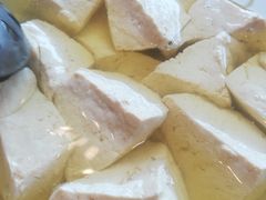 -石磨豆花家常菜·牦牛排土火锅