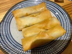 雪菜黄鱼春卷-南小蟹手工點心(三里屯店)