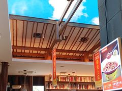-阿瓦山寨·湘菜现炒·剁椒鱼头王(咸阳总店)