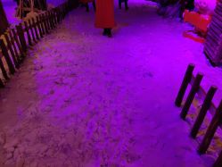 -圣名游乐城冰雪大世界