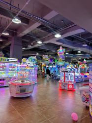 -菲菲羊乐园(临平银泰城店)