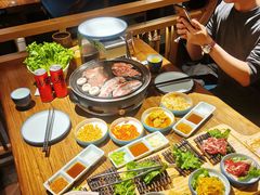 -明洞阿姨·韩式酱蟹烤肉·创意料理(三元桥店)