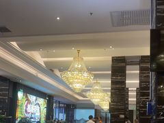 -万龙洲海鲜(大兴绿地缤纷城店)