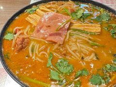 -肥汁米蘭香港米线(宁波路总店)
