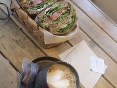 -萤火虫咖啡(后海店)