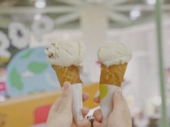 香草冰淇淋-LUNEURS月乐诗 冰淇淋咖啡(环贸店)