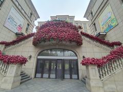 -鲁邦国际风情街(麦世达韩国精品百货店)