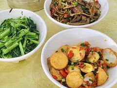 -红色湘菜馆(春风店)