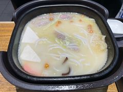 -阿香米线(闸北大润发店)