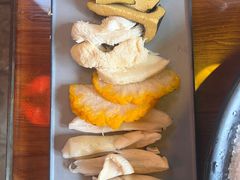 -丽江庭院·云南野生菌·海鲜火锅(鼓楼四合院店)