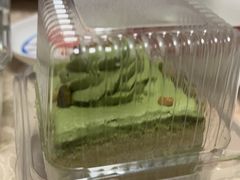 -红宝石·鲜奶小方·海派西点房(金杨店)