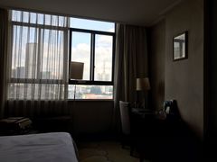 -南宁世纪君悦大酒店(青秀万达滨湖路地铁站店)