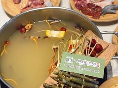 -煲王粤菜餐厅(中侨中心店)