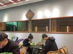 -绿柠食堂(北外滩店)