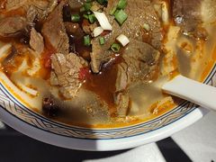 -粉吖吖·邵阳米粉(体育西路店)