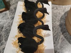 黑天鹅榴莲酥-悦秀·高级粤菜