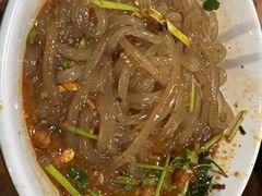 -万记麻辣烫国展总店