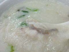 -银记肠粉店(新港西路店)