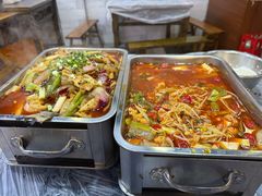 -金渝海鲜烧烤万州烤鱼店