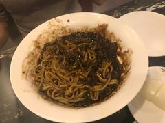 炸酱面-桃园中华料理炸酱面(燕儿岛路店)