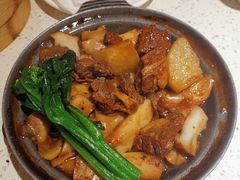 牛腩啫粉-又一间茶点轩(百汇广场店)