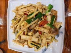 -下梅人家土菜馆(历史文化餐厅度假区店)